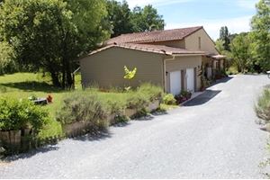 maison à la vente -   24240  SIGOULES ET FLAUGEAC, surface 210 m2 vente maison - UBI438265850